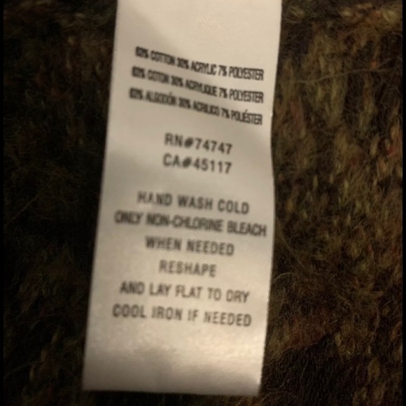 Bob Timberlake sweater size Large - Picture 9 of 9